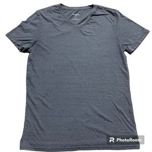 Goodfellow & Co Casual Blue Shirt Medium 
Vneck 
Heathered Blue